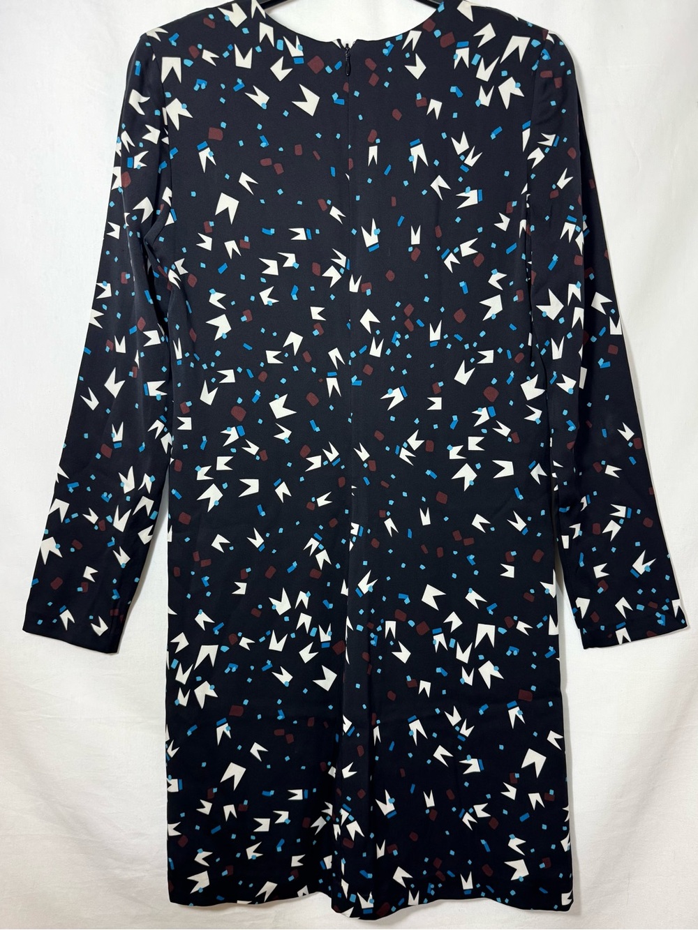Silk dress - Picture 2 of 4